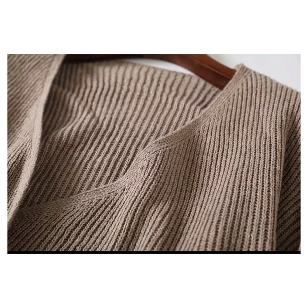 LAST ONE ‼️NWT The Peyton Front Tie Knit Cardigan - Picture 3 of 4